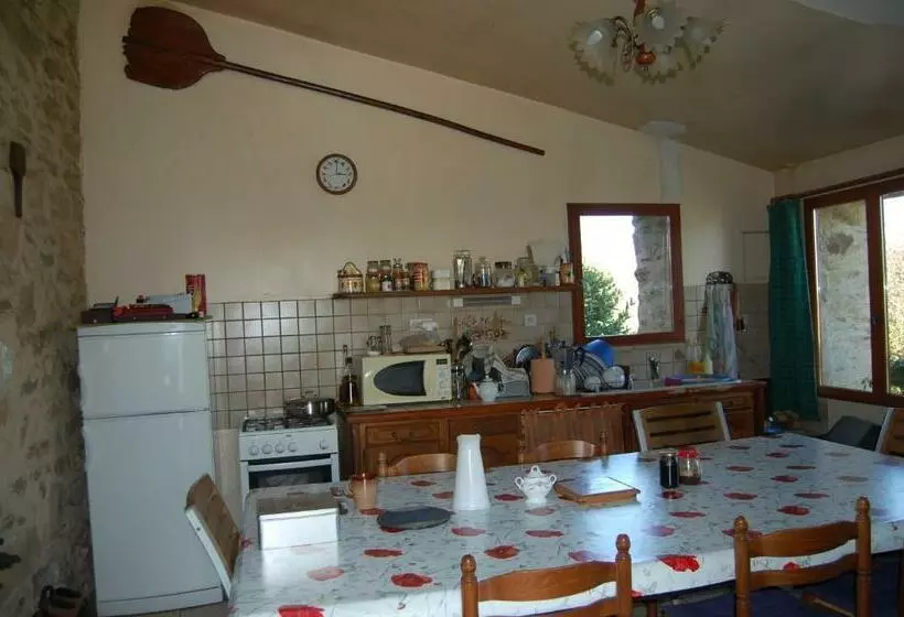 ベッドアンドブレックファースト Chambre D Hôte Chez L Habitant