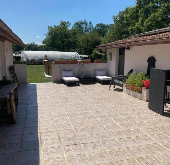 ベッドアンドブレックファースト L Intemporelle