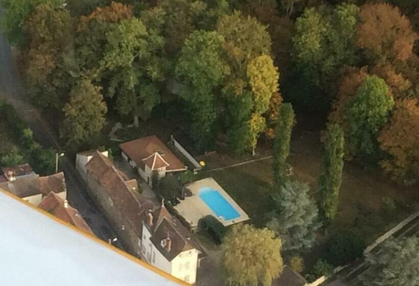 住宿加早餐  L’orme Des Voyageurs