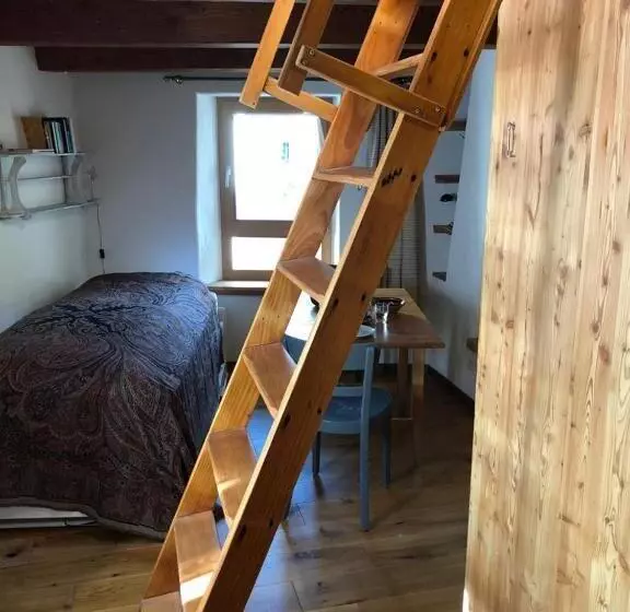 Aamiaismajoitus (B&B) Rustico Cadrobi 20