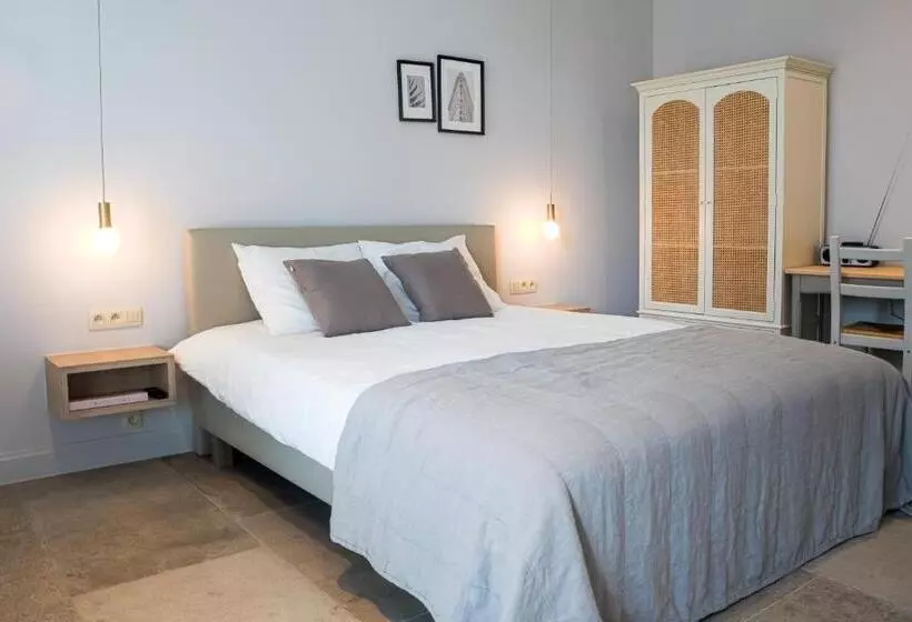 Cire Bed And Breakfast