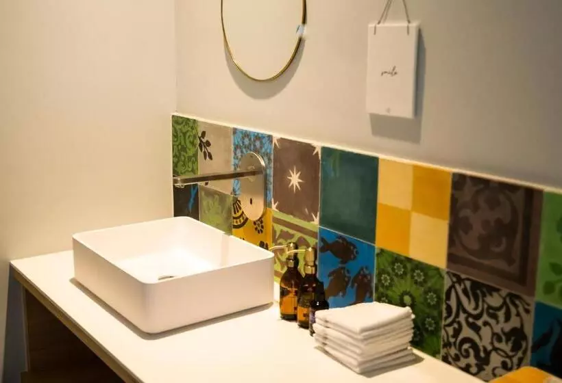 Cire Bed And Breakfast