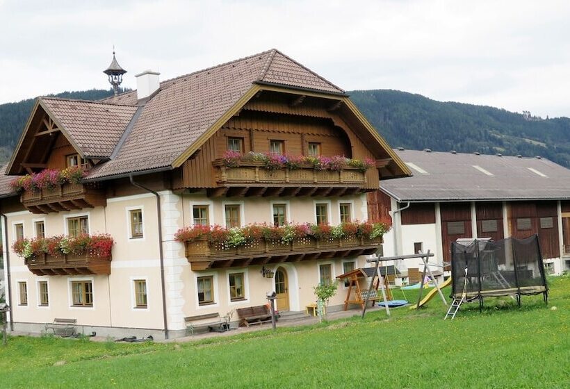 ホテル Bauernhof Trinkergut