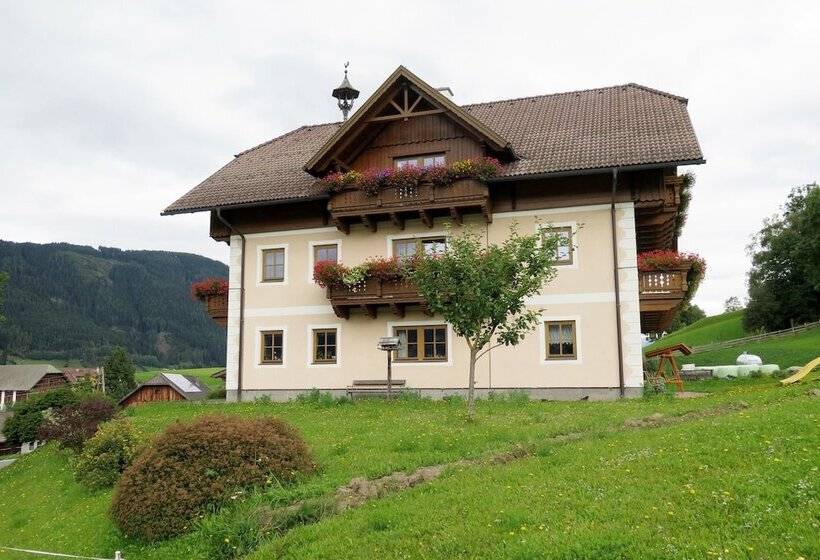 ホテル Bauernhof Trinkergut