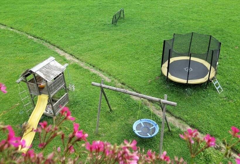 ホテル Bauernhof Trinkergut