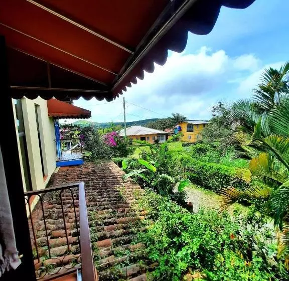 ホテル Cabañas San Miguel