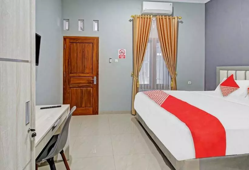 Hotelli Oyo 90767 Gm Guest House