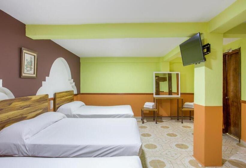 호텔 Oyo  San Agustin