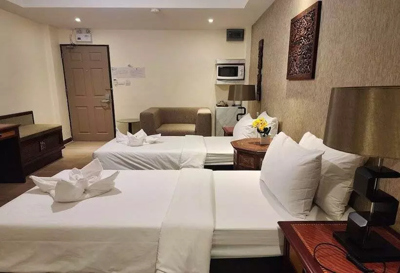 Kim Hotel At Bangplong