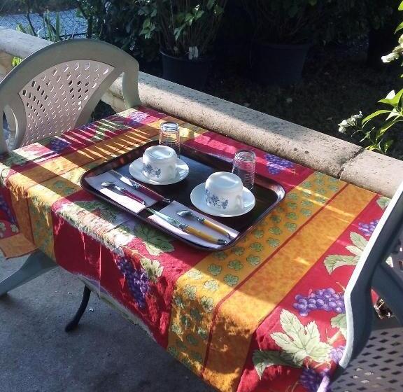 膳宿费 Chambre D Hotes