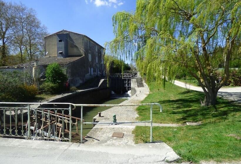 פנסיון Le Moulin Du Vivier