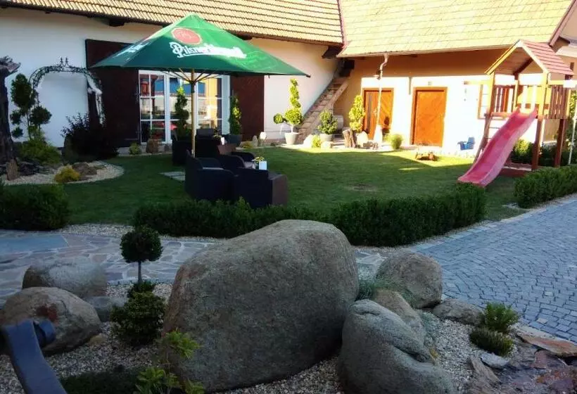 Majatalo Restaurace čp.2