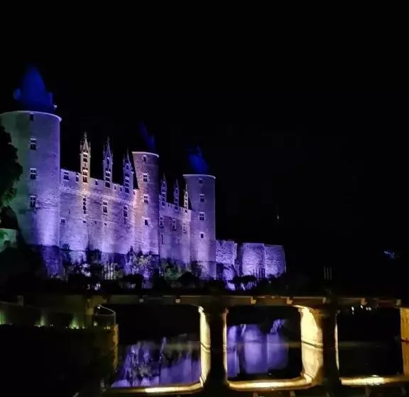 ベッドアンドブレックファースト La Lézardière