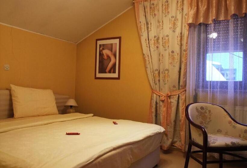 호텔 Bed & Breakfast Vila Stanišić