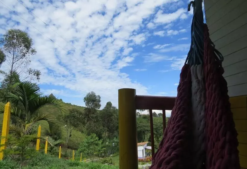 ホテル Cabañas Y Flores