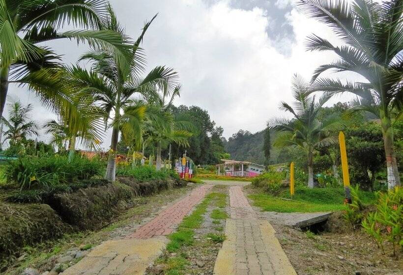 هتل Cabañas Y Flores