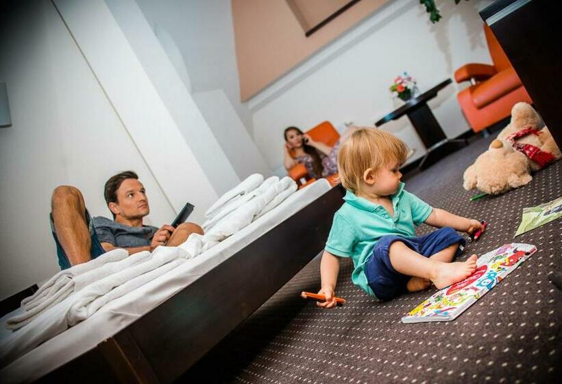 ホテル Vanilla House