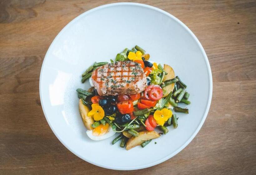 هتل Błękitny żagiel