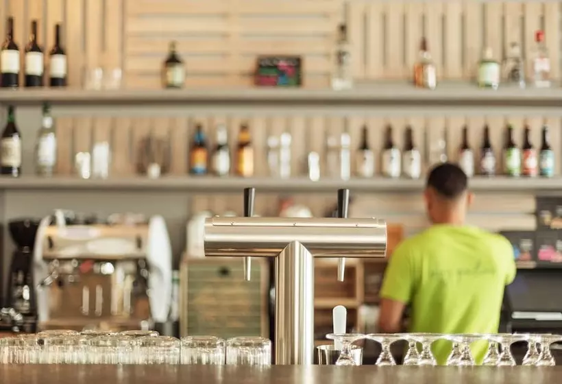 هتل Holiday Inn   The Niu, Yen Hamburg City By Ihg