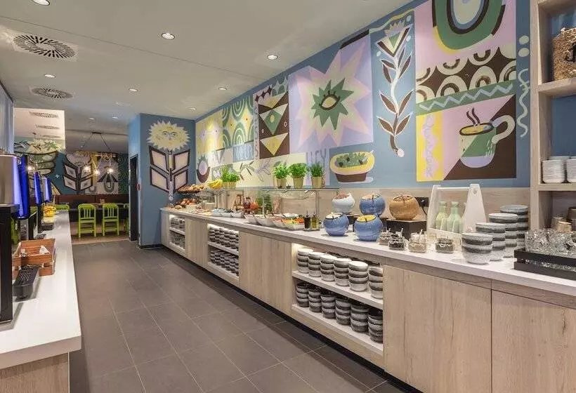 هتل Holiday Inn   The Niu, Yen Hamburg City By Ihg