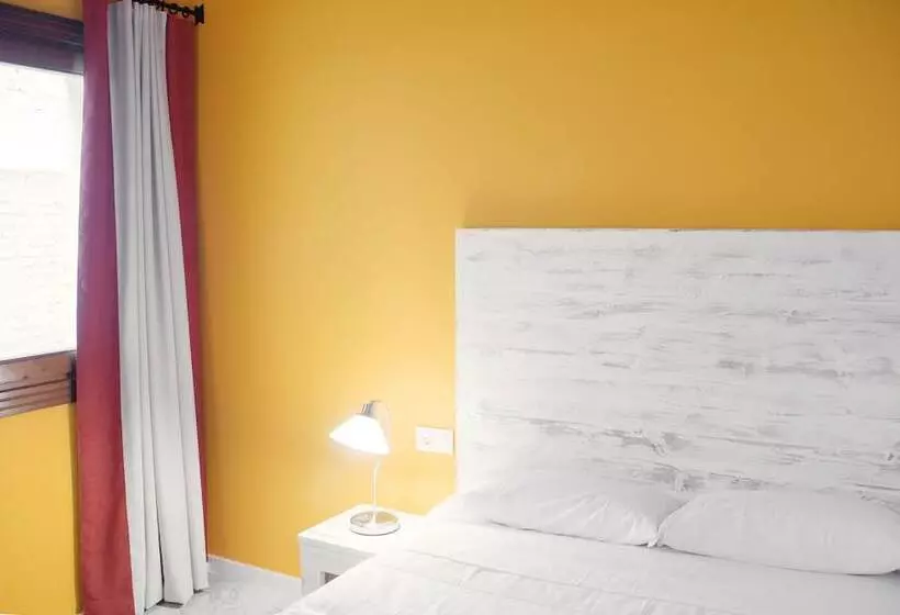 فندق Ad Hoc Carmen