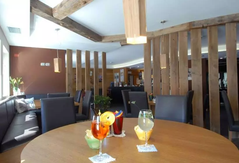 Отель Garni Vittoria