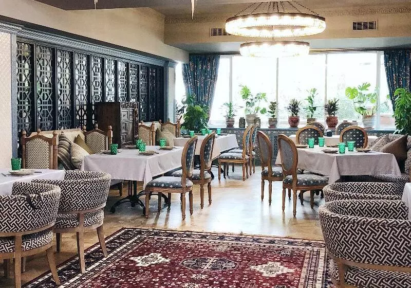 هتل Grand Sapphire