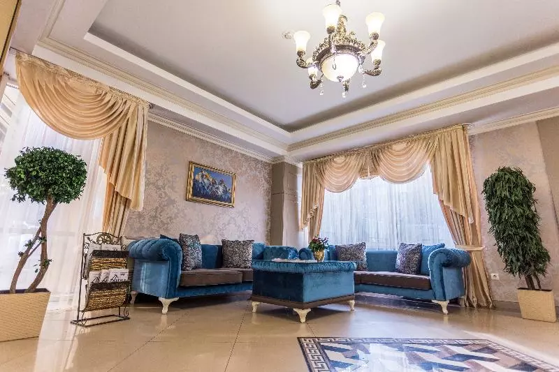 هتل Grand Sapphire