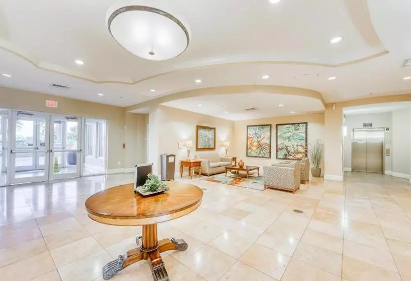 Отель Indigo 704w