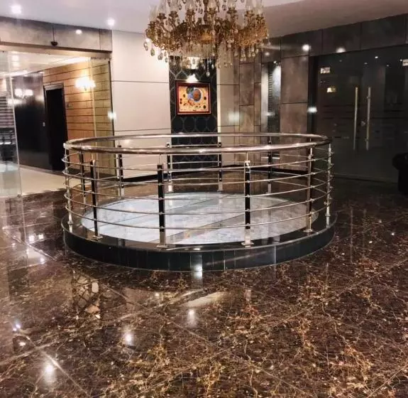 Royaute Luxury Hotel Sialkot