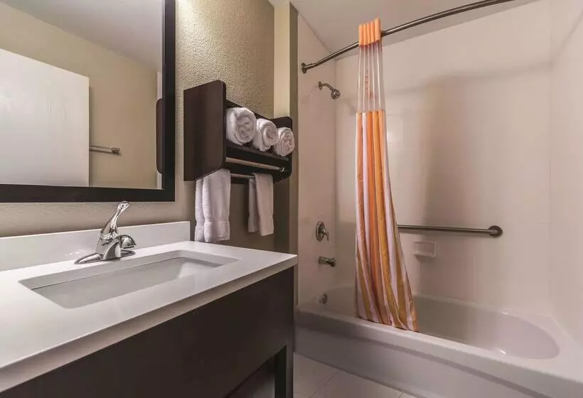 酒店 La Quinta By Wyndham Collinsville St. Louis