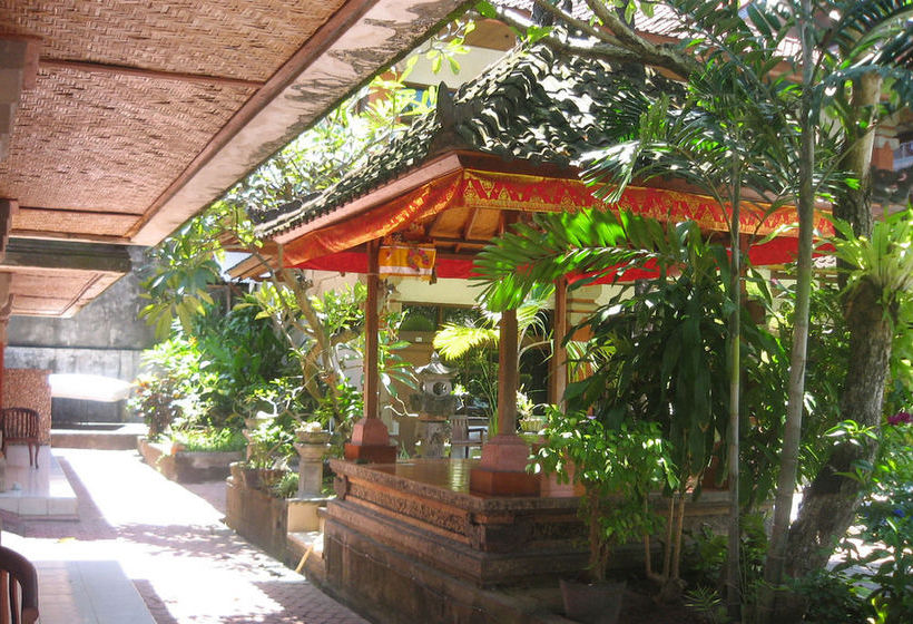 Hotel Puri Tanah Lot