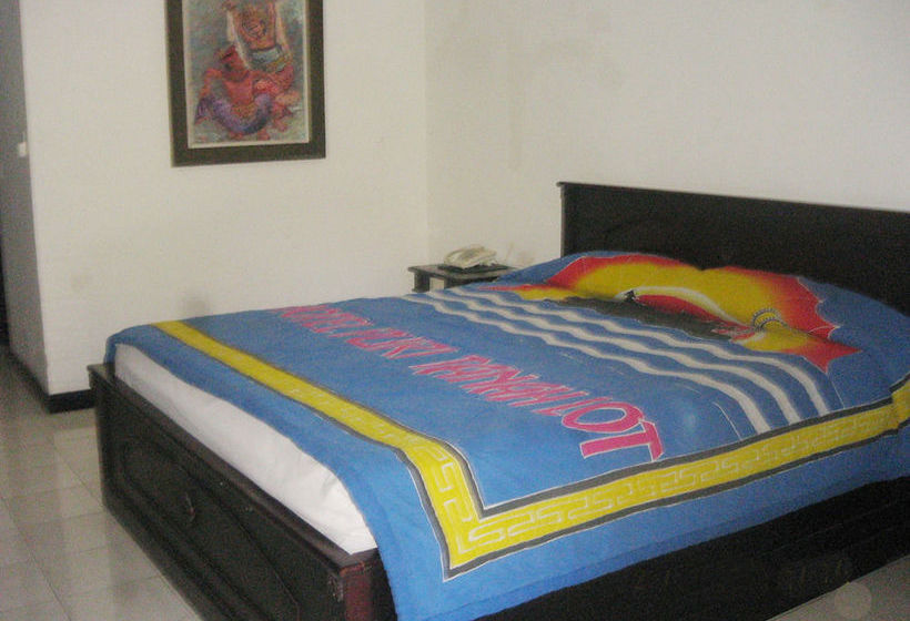 Hotel Puri Tanah Lot