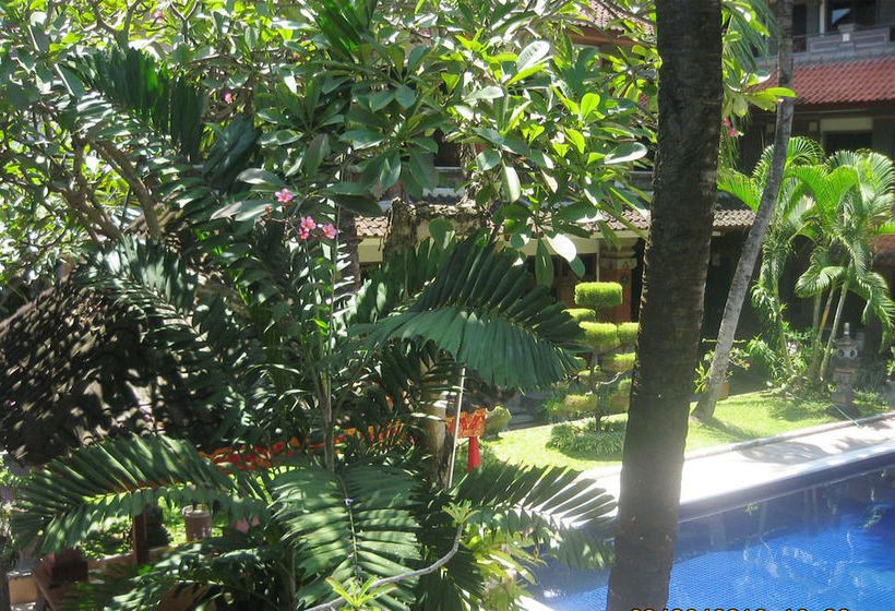 Hotel Puri Tanah Lot