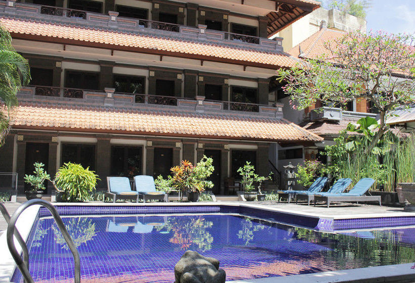 Hotel Puri Tanah Lot