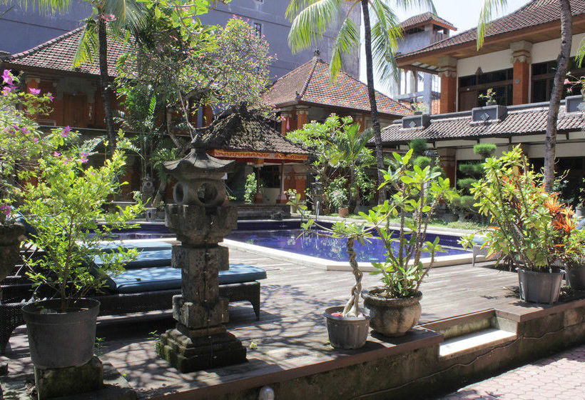 Hotel Puri Tanah Lot