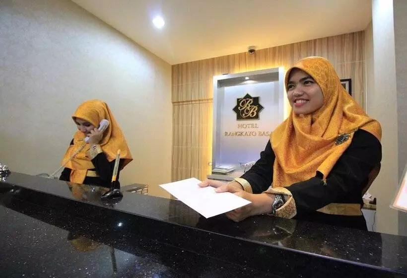 Hotel Rangkayo Basa Halal