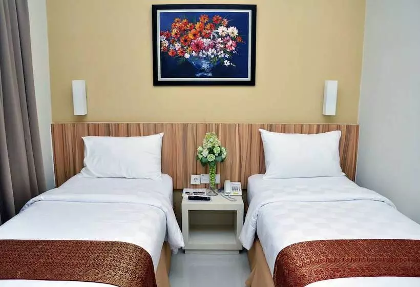 Hotel Rangkayo Basa Halal