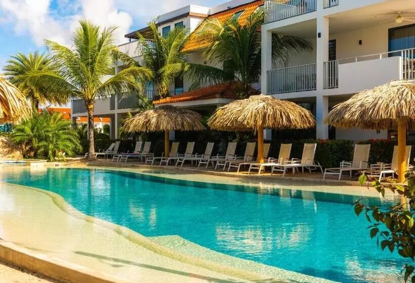هتل Resort Bonaire