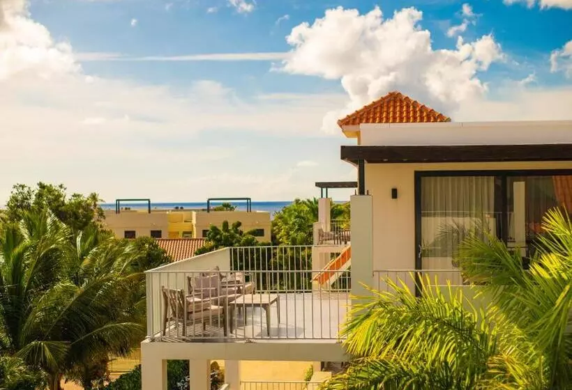 هتل Resort Bonaire