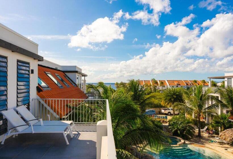 هتل Resort Bonaire