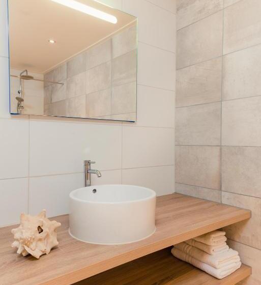 هتل Resort Bonaire