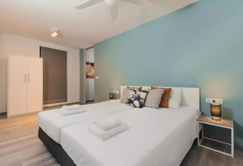 هتل Resort Bonaire