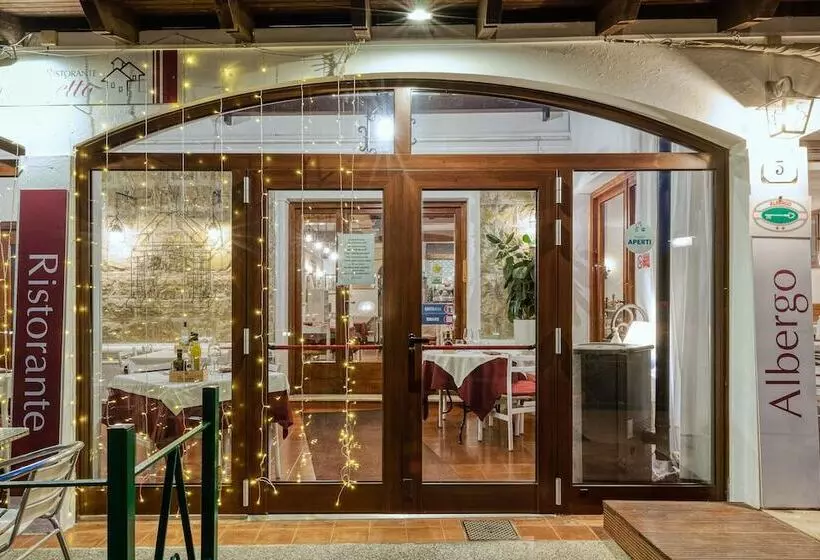 호텔 Ristorante Il Caminetto