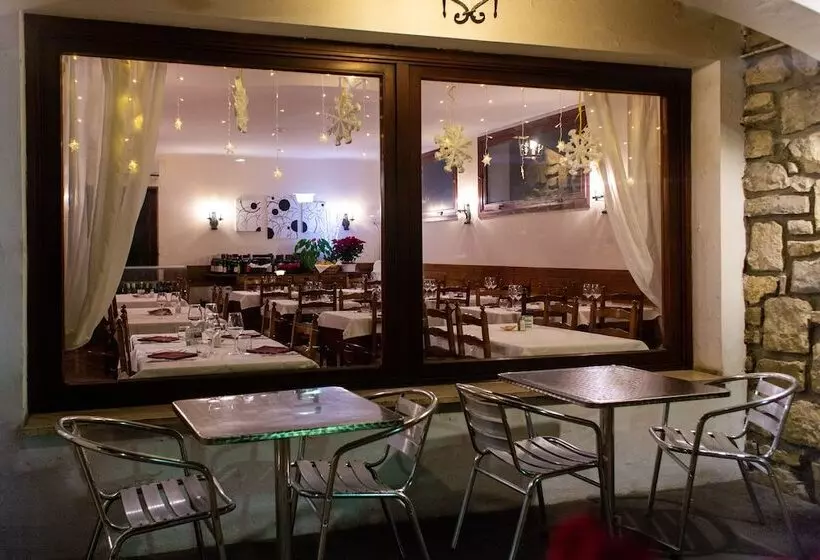 Отель Ristorante Il Caminetto
