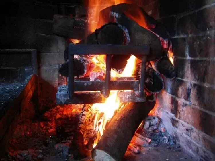 Отель Ristorante Il Caminetto