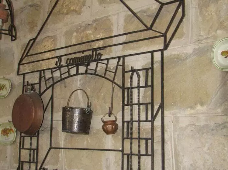 Отель Ristorante Il Caminetto