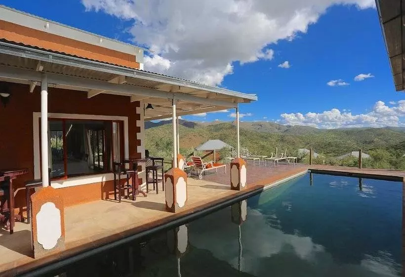 هتل River Crossing Lodge