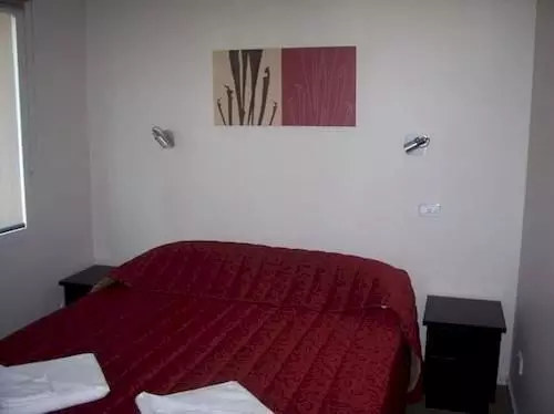 Отель Nrma Victor Harbor Beachfront Holiday Park