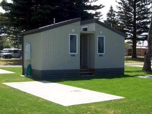 فندق Nrma Victor Harbor Beachfront Holiday Park
